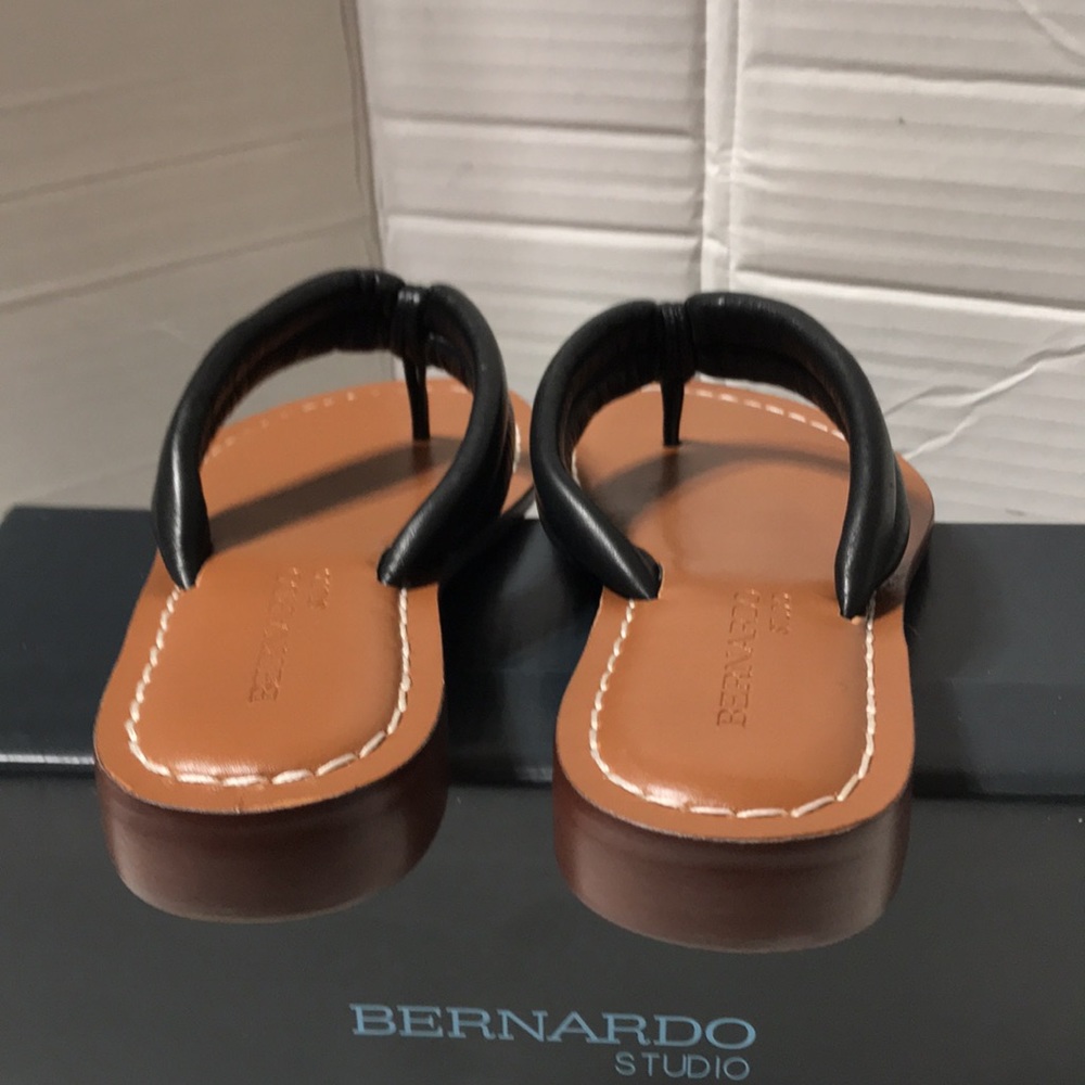 Bernardo Tilly Black Antique Calf leather sandals. Made in Brazil. NWT - Picture 6 of 7